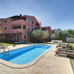 apartments-aldo.in-istria.net/